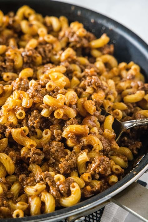 Macaroni And Meat Sauce, Italian Minced Beef Recipes, Ditalini Pasta Recipes Ground Beef, Macaroni And Minced Meat Recipe, Beef And Macaroni Recipes, Ground Beef Tomatoes And Pasta, Ground Beef Rotini Recipes, Macaroni Beef And Tomatoes, One Pot Mediterranean Beef Marinara Ditalini