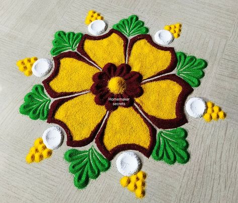 More videos on Homemaker secrets youtube channel Easy Sanskar Bharti Rangoli, Simple Diwali Rangoli Ideas Easy, Small Rangoli Design For Daily, Simple And Easy Rangoli Designs, Simple And Easy Rangoli, Easy Diwali Rangoli, Diwali Rangoli Designs, Simple Flower Rangoli, Easy Rangoli Designs Videos