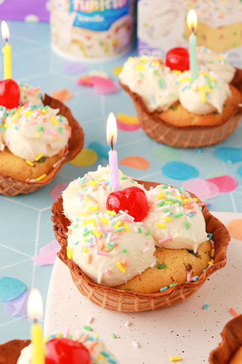 Funfetti® Waffle Bowl Cake Sundaes Waffle Bowl Desserts, Bowl Desserts, Sundae Recipes, Waffle Bowl, Make Dessert, Waffle Cake, Bowl Cake, Waffle Cones, Dump Cake