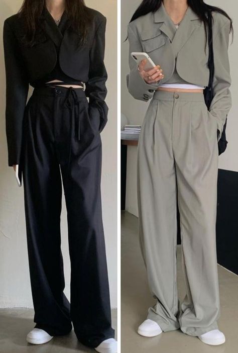 Black and grey women's suit in Korean style Female Suit Aesthetic, Suit Casual Outfit, Casual Outfit Aesthetic, Korean Suit, Korean Style Outfits, Suits Korean, Suit Casual, Suit Pattern, Women's Suits