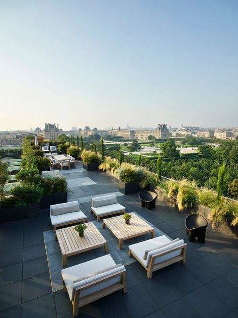 Belle Etoile Penthouse Suite- The Terrace | Dorchester Collection Rooftop Bar Design, 29 Rooms, Terrace Roof, Rooftop Restaurant Design, Rooftop Patio Design, Terraced Landscaping, Rooftop Terrace Design, Rooftop Design, Penthouse Suite