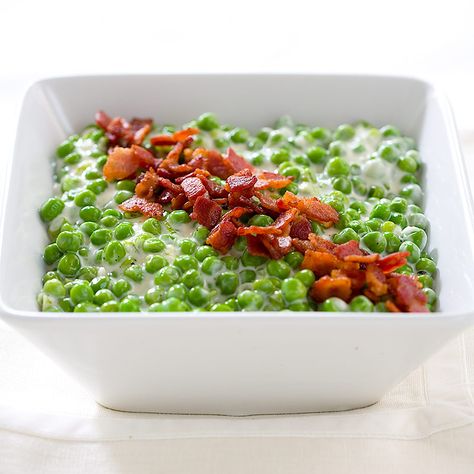 In this creamy Christmas side dish, the sweetness of bacon and scallions balance the tartness of the goat cheese. Peas With Bacon, Peas Bacon, Peas And Bacon, Creamy Peas, Creamed Peas, How To Make Risotto, Happy Eating, Christmas Side Dishes, Community Table