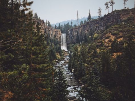 10 Things to Do in Bend Oregon - 197 Travel Stamps Portland Travel, Travel Stamp, Cross Country Road Trip, Mystical Places, Fine Art Landscape Photography, Waterfall Hikes, Royal Caribbean Cruise, Oregon Travel, White Water Rafting