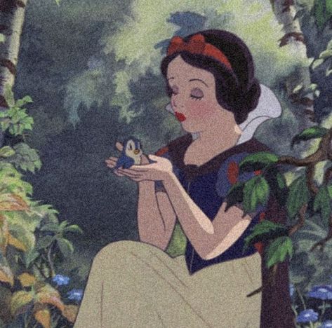 Snow White, Disney, On Instagram, White, Instagram