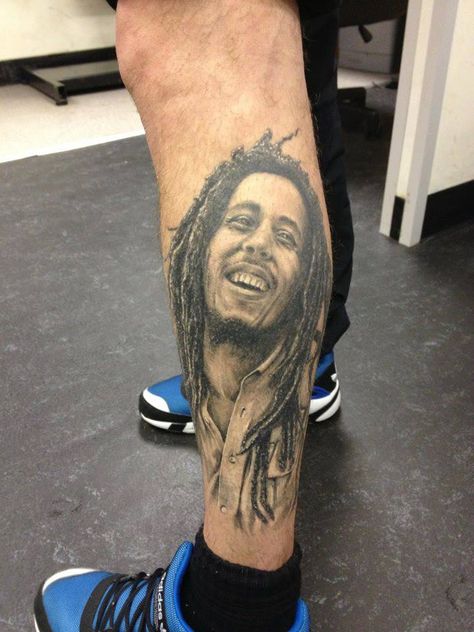 By Wafl Bam Bob Marley Tattoo Ideas, Marley Tattoo, Tattoo Future, Bob Marley Tattoo, Jamaican Art, Best Neck Tattoos, Tattoo Japanese Style, Tattoo Japanese, Portrait Background