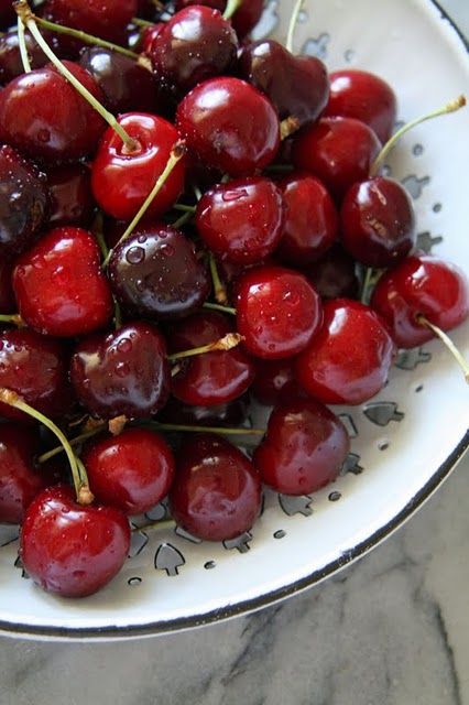 Cherries by Trina of A Country Farmhouse Cherry Season, Cherries Jubilee, Fruit Photography, Stone Fruit, Portuguese Recipes, Sweet Cherries, Delicious Fruit, Fruits And Veggies, Fruits And Vegetables