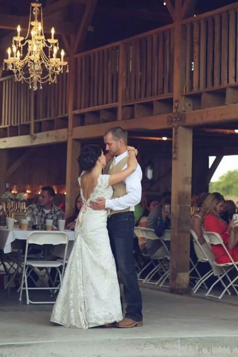 Dark jeans, boots and tan vest. Blue Jean Wedding, Groom In Jeans, Grooms Outfits, Cliff Wedding, Jeans Wedding, Tan Vest, Wedding Tux, Dream Prom Dress, Groomsmen Outfits