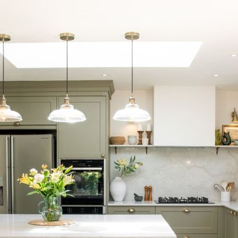 Wren Kitchens on Instagram: "Laura's kitchen is equipped with a range of clever features to facilitate family life, such as Neff appliances, pull-out units, and a spacious island. Not only has she crafted the perfect baking space for her daughter Talia, she has also designed a kitchen with plenty of style. Click the link in our bio to see Laura's #wrenovation in full! #wrenkitchens #wren #greenkitchen #olivegreenkitchen #shakerkitchen #shakerstyle #openplankitchen #traditionalkitchen #greenin Baking Space, Olive Green Kitchen, Wren Kitchens, Wren Kitchen, Shaker Kitchen, Green Kitchen, Traditional Kitchen, Open Plan Kitchen, Shaker Style