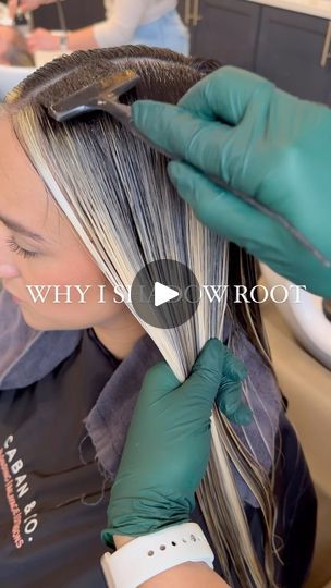 How To Shadow Root, How To Do A Shadow Root At Home, Shadow Root Formula, Shadow Roots Hair, Shadow Roots, Root Melt, Root Shadow, Root Smudge, Hair Shadow