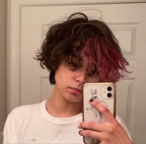 1bedhead Ash, Messy Hair Boy, Dyed Hair Men, Short Grunge Hair, Mens Hair Colour, Dyed Hair Inspiration, Fluffy Hair, Short Hair Haircuts, Boys Haircuts