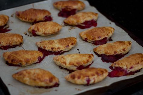 local plum hand pies - The Culinary Chase Plum Hand Pies, Plum Pie, Hand Pie, Homemade Caramel Sauce, Stone Fruits, Frozen Puff Pastry, Hand Pies, Mini Pies, Homemade Caramel