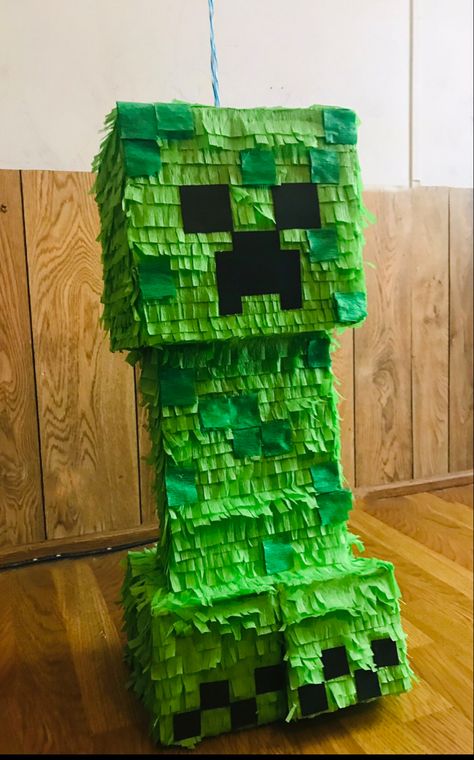 Minecraft Birthday Cake, Creeper Minecraft, Girl Birthday Decorations, Pixel Art Grid, Minecraft Birthday, Minecraft Party, Spiderman Birthday, Girls Birthday, Creepers