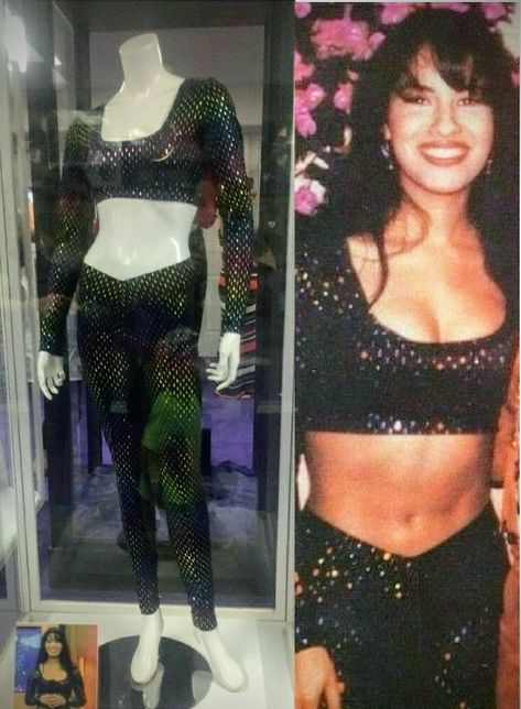 Su última grabación en Padrísimo 😩 Selena Museum, Selena Q, Latina Outfits, Tejano Music, Selena Quintanilla Perez, Selena Quintanilla, Queen, Memes, Music