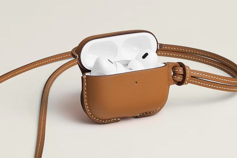 Air Pods Pro, Apple Airpods 2, Airpods 2, Airpod Pro, French Fashion Designers, Music Accessories, Iphone Leather Case, Kelly Bag, Air Pods