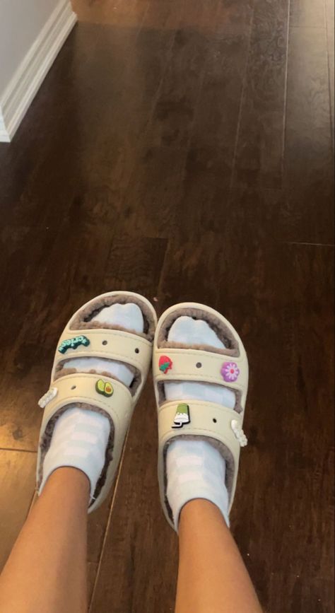 Croc Slides, Fuzzy Crocs, Shoe List, Crocs Collection, Crocs Slides, Slides Outfit, Crocs Fashion, Cute Slippers, Girly Shoes