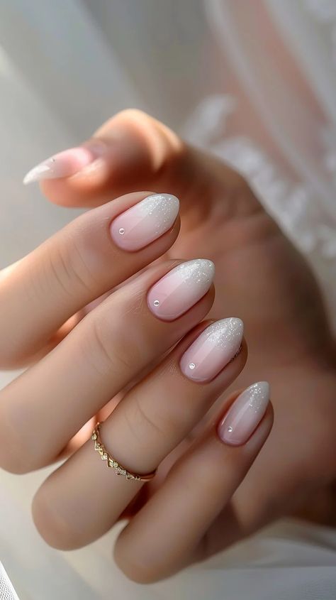 Top 40 Frombre French Manicure Ombre Nail Designs Trending Right Now French Ombre Nails Oval Short, Nail Extension Designs Ombre, Modern French Manicure Trends, Ombre Dip Powder Nails, French Manicure Ombre, Beach Wedding Nails, Beach Nail Art Designs, Ombre French Nails, Ombre Gel Nails