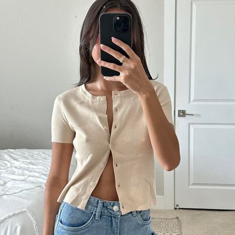 Brand New With Tags Beachy Button Up Shirt, Cotton Button Up, Knit Button Up Shirt, Casual Shirts Women, Button Up Shirt Womens, Asymmetrical Hem Top, Summer Closet, Spring Clothes, Casual Shirt Women