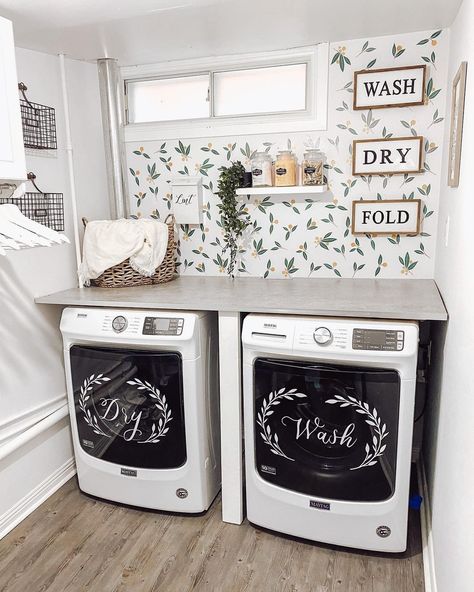 7,995 Likes, 129 Comments - Cricut - The Official Page! (@officialcricut) on Instagram: “This laundry room tho 😍 A little vinyl can add so much to a space! ⁠ ⁠ 📷 :@revamplifestyle19⁠ ⁠…” Garage Into A Bedroom, Closet Laundry Room Organization, Laundry Closet Ideas, Laundry Room Storage Solutions, Laundry Closet Makeover, Cricut Decor, Laundy Room, Laundry Room Wall, Laundry Room Wall Decor