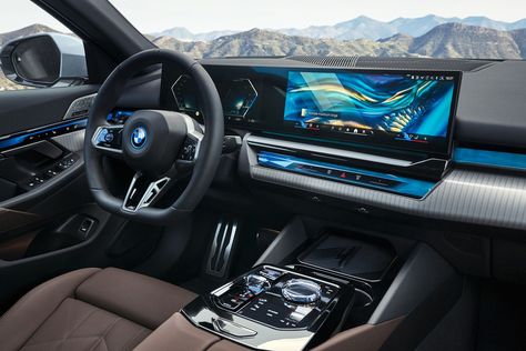 Bmw I5, Best Car Interior, Bmw Interior, Jeep Wagoneer, Kid Friendly Travel Destinations, Bmw Models, Kid Friendly Trips, Bmw 1 Series, New Bmw