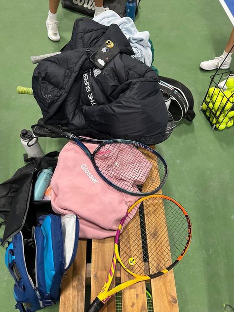 Tennis Girl Aesthetic, Tennis Lifestyle, College Tennis, Tennis Pictures, Tennis Aesthetic, Tennis Life, Sporty Aesthetic, Tennis Workout, Sports Aesthetic