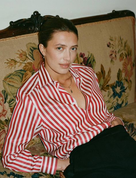 Red And White Striped Blouse Outfit, Red Striped Shirt Outfit, Inspo Collage, Outfits With Striped Shirts, Red Striped Shirt, Stripe Outfits, The Boyfriend, Summer Capsule Wardrobe, Long White Dress