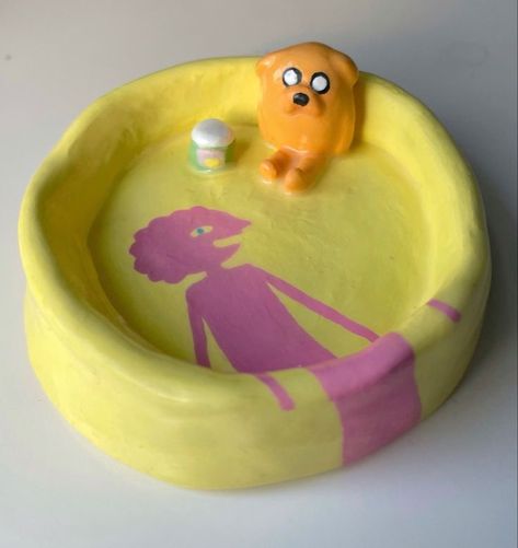 Trippy Air Dry Clay Projects, Adventure Time Air Dry Clay, Adventure Time Ashtray, Cool Ashtrays Air Dry Clay, Spongebob Ashtray, Diy Air Clay Projects, Air Dry Ashtray, Adventure Time Clay Art, Air Dry Clay Lighter Case