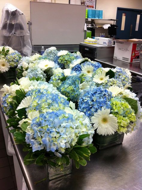 Chic Floral Designs: May 2012 Baby Boy Shower Flower Arrangements, Baby Boy Shower Flowers, Boy Baptism Centerpieces, Shower Flowers, Communion Ideas, Baby Boy Baptism, 1st Communion, Baby Shower Table, Boy Baby Shower Themes