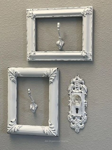 Diy Towel Hooks, Towel Holder Diy, Waverly Chalk Paint, Chalk Paint Wax, Fabric Storage Cubes, Diy Towels, Antique Picture Frames, How To Fold Towels, Hand Towels Bathroom