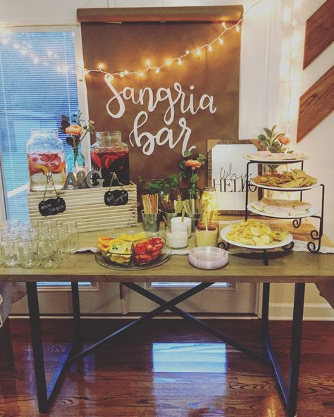 Engagement Party Food Table Decor, Sangria Bridal Shower Ideas, Sangria Party Ideas, Engagement Housewarming Party, Wine Bar Ideas Party, Summer Engagement Party Ideas, Sangria Bar Ideas, Engagement Party Drinks, Engagement Garden Party