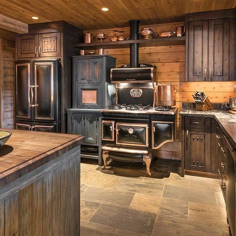 Antique Wood Stove, Unique Appliances, Baking Pies, Different Lines, Cabin Design, Dream House Interior, Cozy Interior, Wood Burning Stove, How To Antique Wood