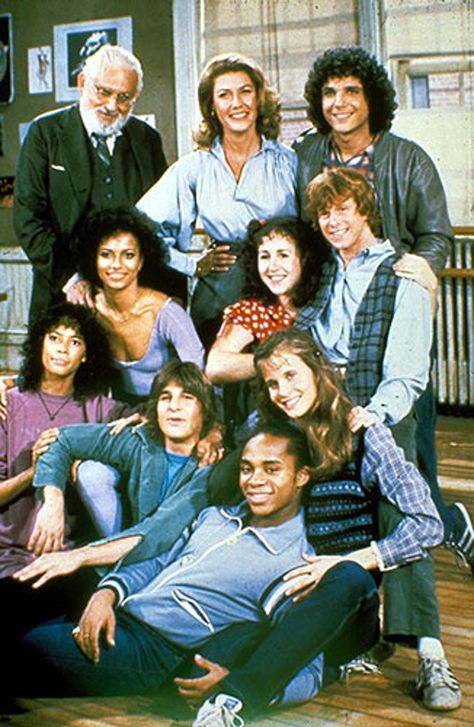 1980s TV: Fame... Yeah it didn't live forever, but it was good while it lasted! 1980s Tv Shows, 1980s Tv, Film Vintage, Tv Vintage, Childhood Memories 70s, A Group Of People, 80s Nostalgia, Classic Television, Old Shows