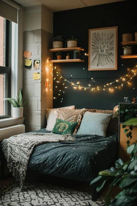 Black Dorm Room Ideas for a Chic College Space Bedroom Ideas Floor Bed, Moody Bedroom Cozy, Moody Teen Bedroom, Grunge Dorm Room, Black Dorm Room Ideas, Dark Dorm Room Aesthetic, Black Dorm Room, Cozy Teen Bedroom, Purple Dorm Rooms