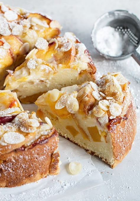 Peach And Ricotta, Peaches And Cream Cake Recipe, Ricotta Peach, Rocky Road Cheesecake, Peach Ricotta, Ricotta Cake Recipes, Peach Cake Recipes, Ricotta Cake, Peach Desserts