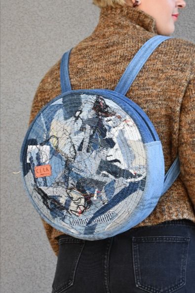 This Backpack is made out of small denim fabric scrap pieces. 100% zero waste, 100% upcycled and 100% handmade. Maintains it's round shape even when the backpack is fully stuffed or empty. Fits perfectly, comfortable to wear, stylish and unique. Fabric Backpack, Square Backpack, Denim Shoulder Bag, Denim Backpack, Jeans Bags, Denim Shoulder Bags, Recycled Jeans, Sustainable Fabric, Upcycle Jeans