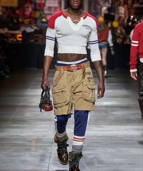 Mcbling Men, Belt Aesthetic, Crop Tops Men, Men Crop Top, Men Runway, Mcbling 2000s, 2000s Streetwear, Tops Men, Model Inspo