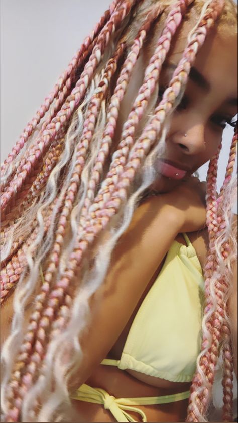 Pink Dreadlocks Black Women, Pink And Blonde Boho Braids, Pink Boho Braids, Dreadlocks Black Women, Colourful Braids, Pink Dreadlocks, Blonde And Pink, Colorful Braids, Pink Braids