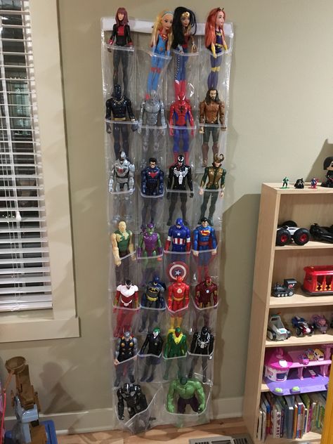 Shoe organizer used to display and organize multiple super hero guys in toy room Superhero Toy Storage, Sonic Bedroom Ideas Diy, Nerd House, Spiderman Room, Marvel Room, Dog Treats Homemade Easy, Life Hacks Organization, Shoe Room, Big Boy Bedrooms