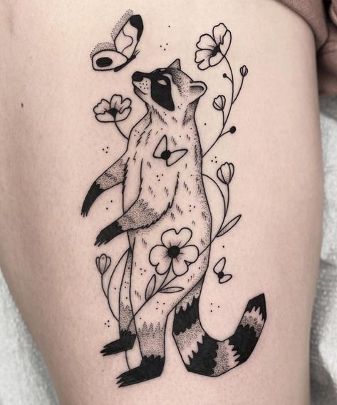 Western Raccoon Tattoo, Woodland Tattoo Ideas, Racoon Tattoo Simple, Wizard Raccoon, Raccoon Tattoo Funny, Raccoon Drawings, Raccoon Tattoos, Minimalist Doodles, Skunk Tattoo