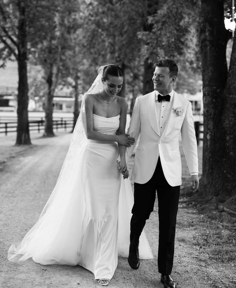 Fit And Flare Gown, Flare Gown, Detachable Sleeves, Irish Wedding, Wedding Suit, Bridal Inspo, Dress Inspo, White Image, Wedding Hair And Makeup