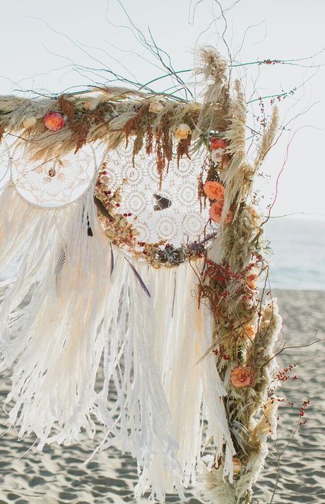 Bridal Shop Decor, Woodland Wedding Ceremony, Dream Catcher Wedding, Native American Wedding, Wedding Arbors, Wedding Blessing, Boho Beach Wedding, Hippie Wedding, Ship Wedding