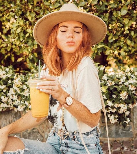 Jaci Marie Smith Jaci Marie Smith, Jaci Marie, Queen Hair, Picnic Time, Instagram Photo Inspiration, Strawberry Blonde, How To Pose, Girl Next Door, Create Photo