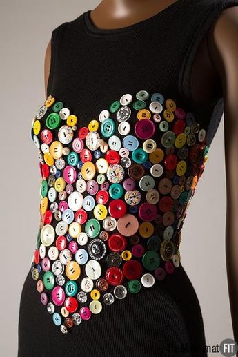 Button Clothes Design, Patrick Kelly Fashion, Recycle Fashion Ideas, France Museum, Fashion History Timeline, Recycled Outfits, Detail Couture, Patrick Kelly, Recycled Dress