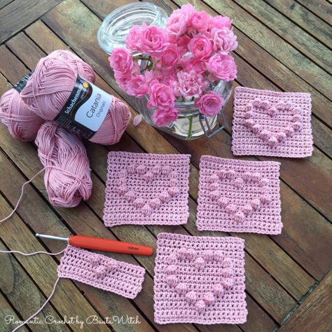 [Free Pattern] Adorable Hearts, Butterflies And Princess Crowns Bubble Stitch Baby Blanket - Knit And Crochet Daily Crochet Stitches Patterns Diagram, Bobble Stitch Crochet Blanket, Crochet Flower Granny Square Pattern, Bubble Stitch, Hearts Butterflies, Crochet Heart Blanket, Crochet Baby Costumes, Princess Crowns, Bobble Stitch Crochet