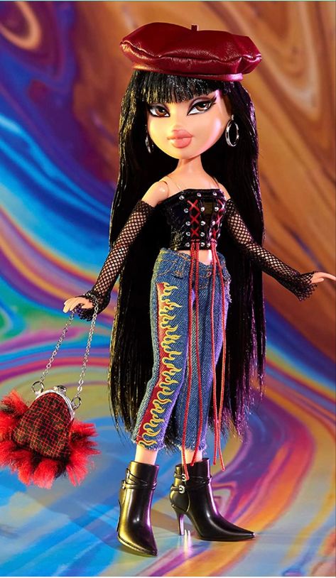 Bratz Dolls Jade Outfit, Bratz Jade, Bratz Doll Outfits, 2000s Outfit, Dolly Fashion, Doll Aesthetic, Traditional Wedding Decor, Dark Outfits, Halloween Costumes Makeup