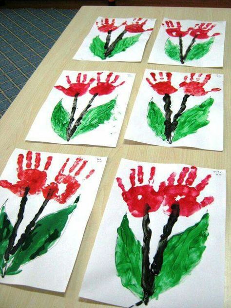 Flower Crafts Preschool, Plant Crafts, Toddler Arts And Crafts, Spring Crafts For Kids, Handprint Crafts, Mothers Day Crafts For Kids, Daycare Crafts, Paper Flowers Craft, Toddler Art