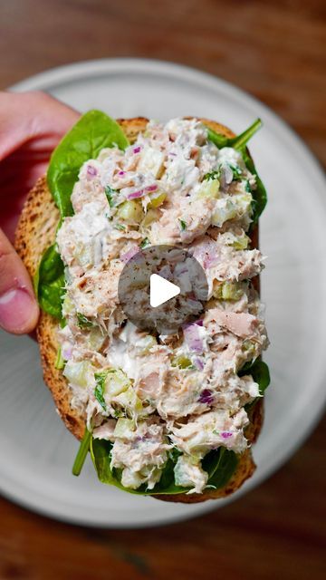 FloFlo|Healthy Recipes on Instagram: "🐟🥗5 minutes tuna salad toast, recipe below👇🏼

Reasons to love this recipe:
✅ high protein meal ~29g protein per serving
✅ ready in 5 minutes
✅ super creamy without mayo
✅ no cooking recipe

Ingredients for 1:
▪️80g canned tuna, in water
▪️80g yoghurt (I use @fage_uk for it creaminess)
▪️2 celery, chopped in small cubes
▪️2 tbsp onion, chopped finely
▪️1 tsp Dijon mustard 
▪️2 tbsp parsley, chopped finely
▪️1/2 lemon juice
▪️1/2 tsp pepper +salt to taste

To serve:
▪️ toasted bread
▪️spinach 

Instructions:
🐟On a plate add all the ingredients and mix. 

🐟 Great with whole grain sourdough toasted bread or any bread/ wrap you like.
Add some salad leaves or spinach too👌🏼" Tuna Toast, Whole Grain Sourdough, High Protein Meal, Protein Bread, Canned Tuna, Protein Meal, Toasted Bread, Salad Leaves, Pepper Salt