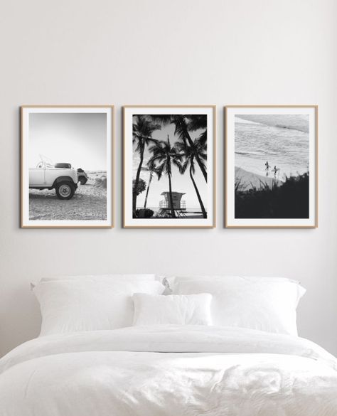 black and white beach photography. Set of three photography prints above bed White Land Rover, Black And White Beach Photography, All White Bedroom, Peaceful Bedroom, Beach Themed Bedroom, Mediterranean Style Home, Beach Bathroom, Calming Bedroom, Black And White Beach