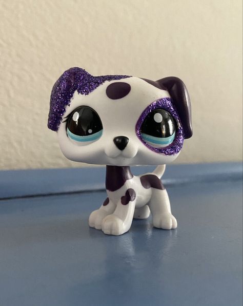 glitter purple lps dalmation Lps Dalmation, Angelina Davis Lps Popular, Lps Maltese, Lps Shorthair Cat, Lps Crouching Cat, Lps Glitter Pets, Lps Toys, Littlest Pet Shop, Lps