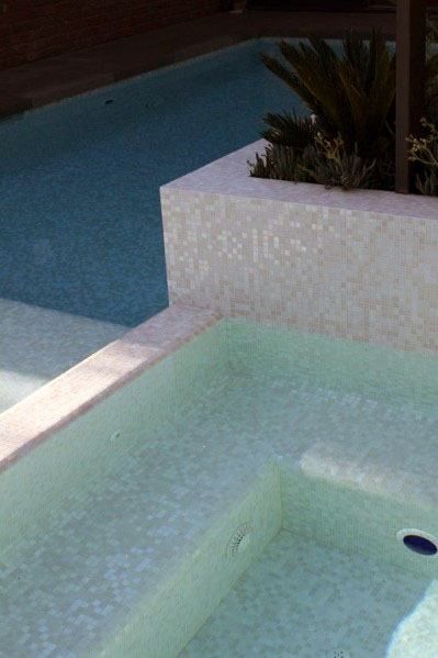 Waterline Pool Tile, Pool Tile Designs, White Pool, Deck Piscina, Simple Pool, Mosaic Pool Tile, Glass Pool Tile, Living Pool, Piscina Interior