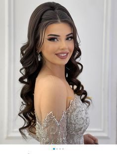 Celebrity Surgery, Hair Mistakes, Hairstyle Look, Silver Hair, Curled Hairstyles, Womens Haircuts, Prom Hair, Bridal Makeup, Hair Hacks